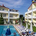 Apartahotel Melodi Club