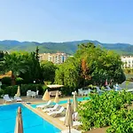 Apartahotel Melodi Club Davutlar