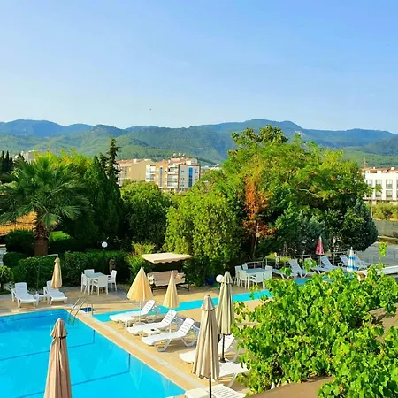 Melodi Club Aparthotel