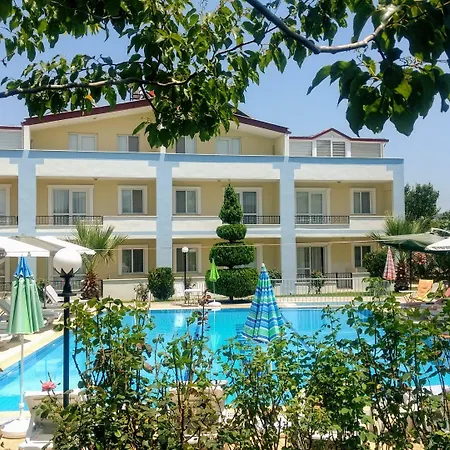 Melodi Club Ξενοδοχείο με διαμερίσματα 4*
