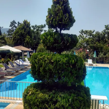 Ξενοδοχείο με διαμερίσματα Melodi Club Davutlar