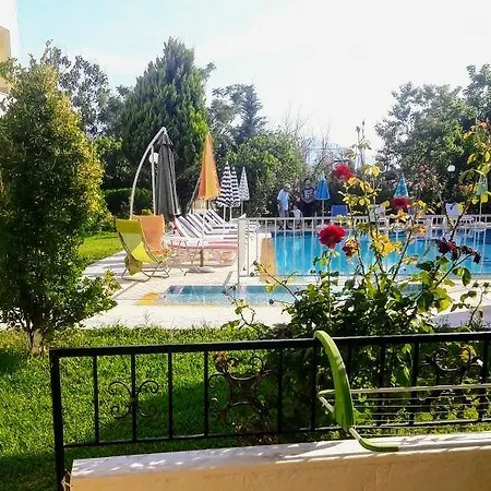 Aparthotel Melodi Club