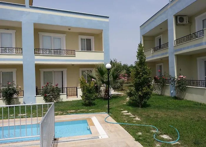 Melodi Club Aparthotel 3*