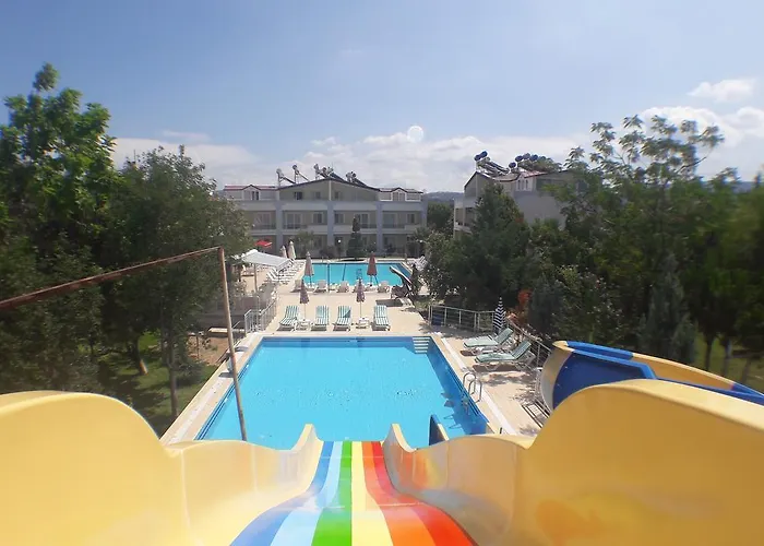 Melodi Club Aparthotel