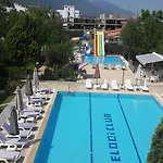 Lejlighedshotel Melodi Club