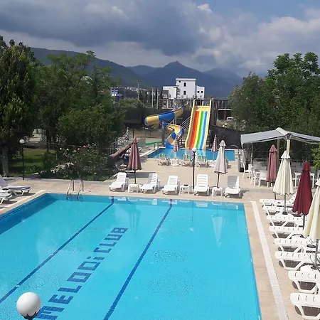 شقة فندقية Melodi Club 3*