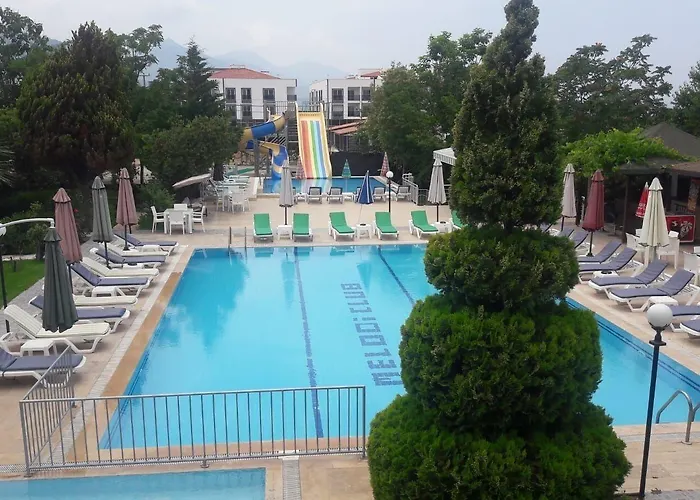 Melodi Club מלון דירות 3*